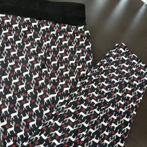 Cacique Reindeer Print Capri Sleep Pants 18 / 20 stretch lounge PJs pajamas